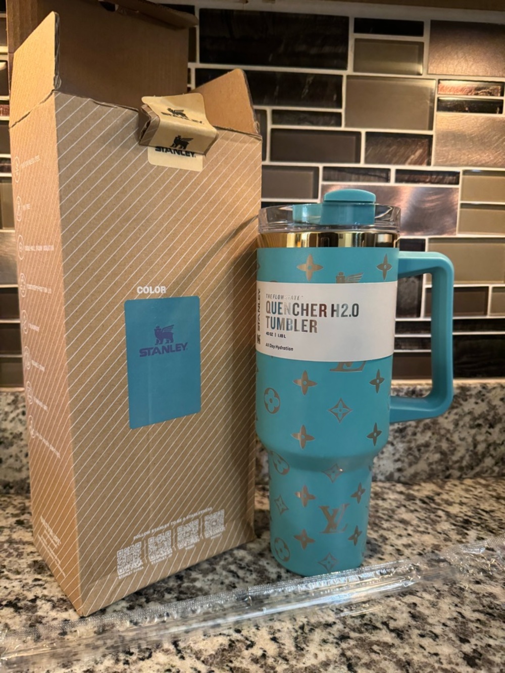 Stanley Quencher H2.0 Tumbler - Teal Blue with Gold Accents
